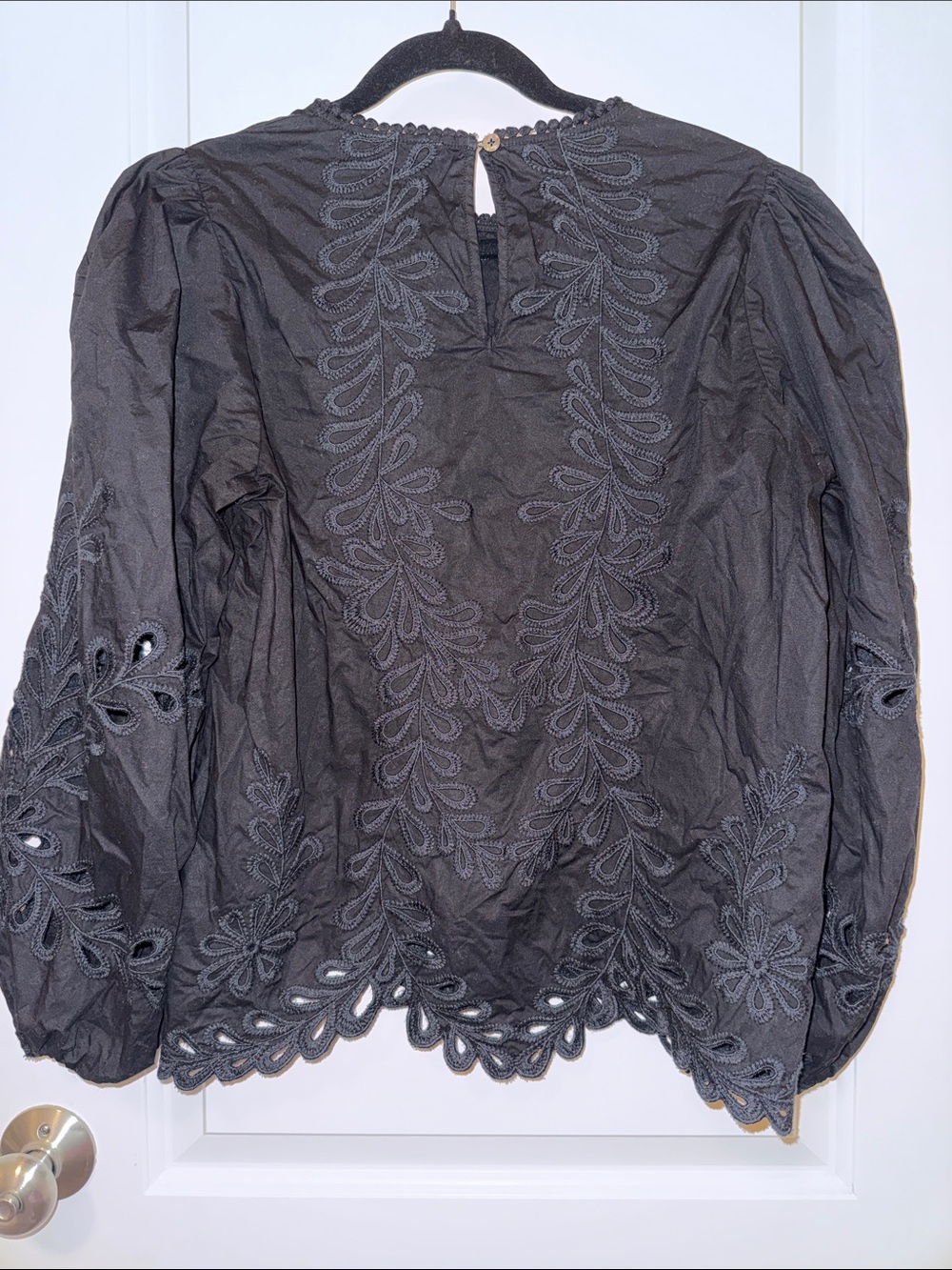 Philosophy M Women's Black Embroidered CutOut Blouse - Puff Sleeve - Picture 4 of 8